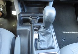 2021 Toyota Tacoma 2WD - Image 38