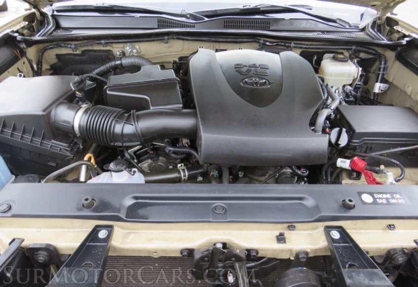 2017 Toyota Tacoma - Image 44