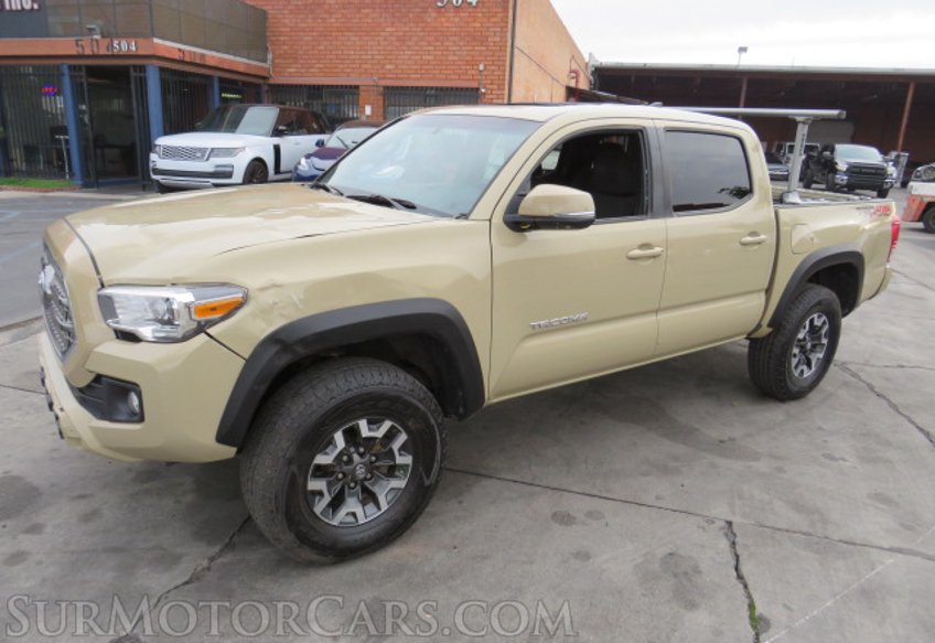 2017 Toyota Tacoma - Image 11