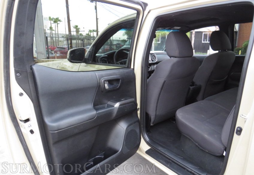 2017 Toyota Tacoma - Image 31