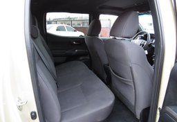 2017 Toyota Tacoma - Image 30