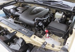 2017 Toyota Tacoma - Image 43