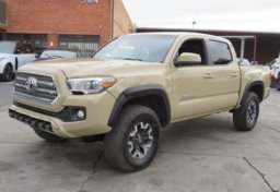 2017 Toyota Tacoma - Image 13