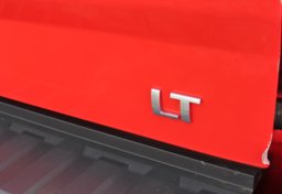 2018 Chevrolet Silverado 1500 - Image 30