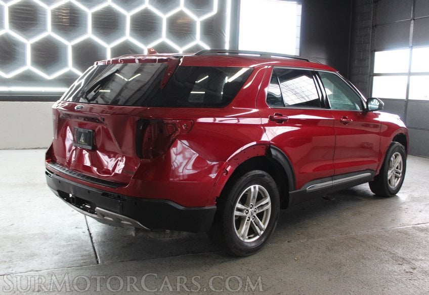 2020 Ford Explorer XLT 4WD - Image 6