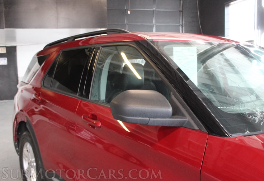 2020 Ford Explorer XLT 4WD - Image 14