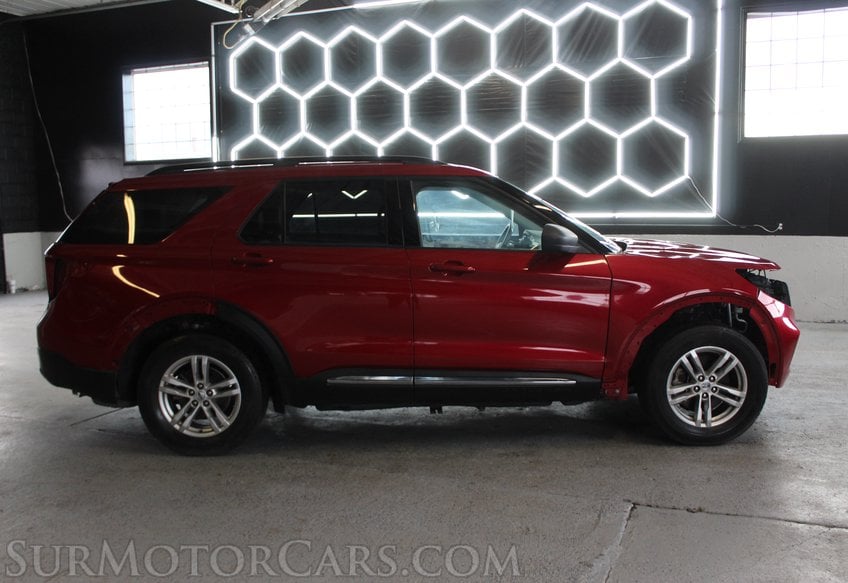 2020 Ford Explorer XLT 4WD - Image 10