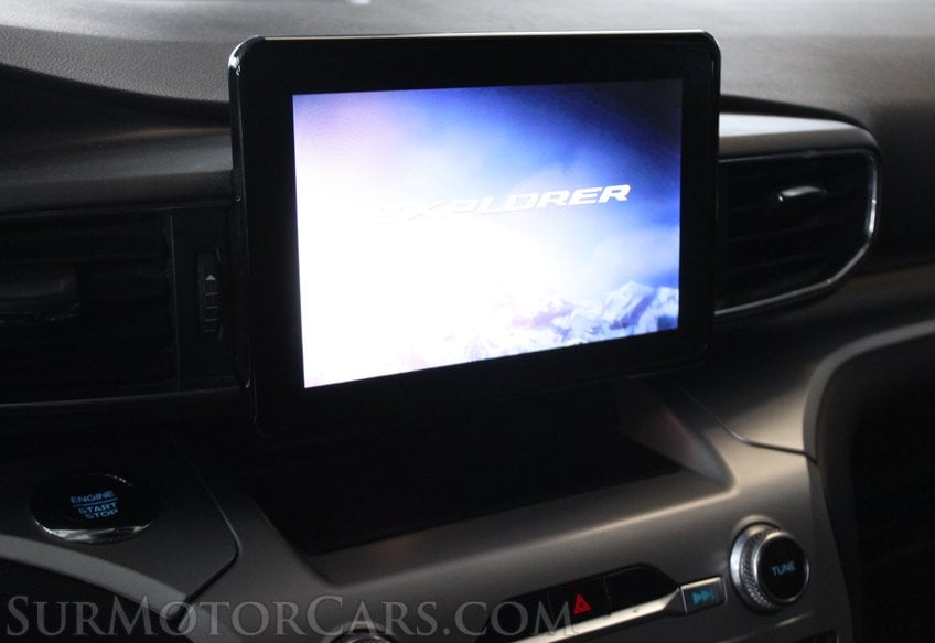 2020 Ford Explorer XLT 4WD - Image 35