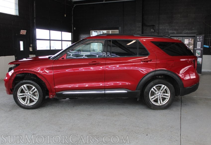 2020 Ford Explorer XLT 4WD - Image 9