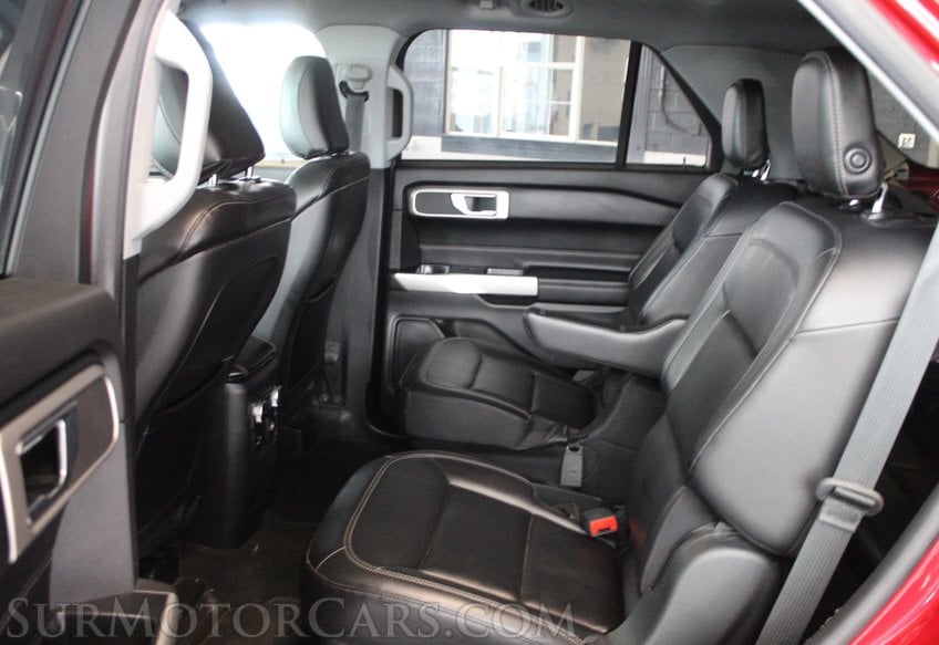 2020 Ford Explorer XLT 4WD - Image 26