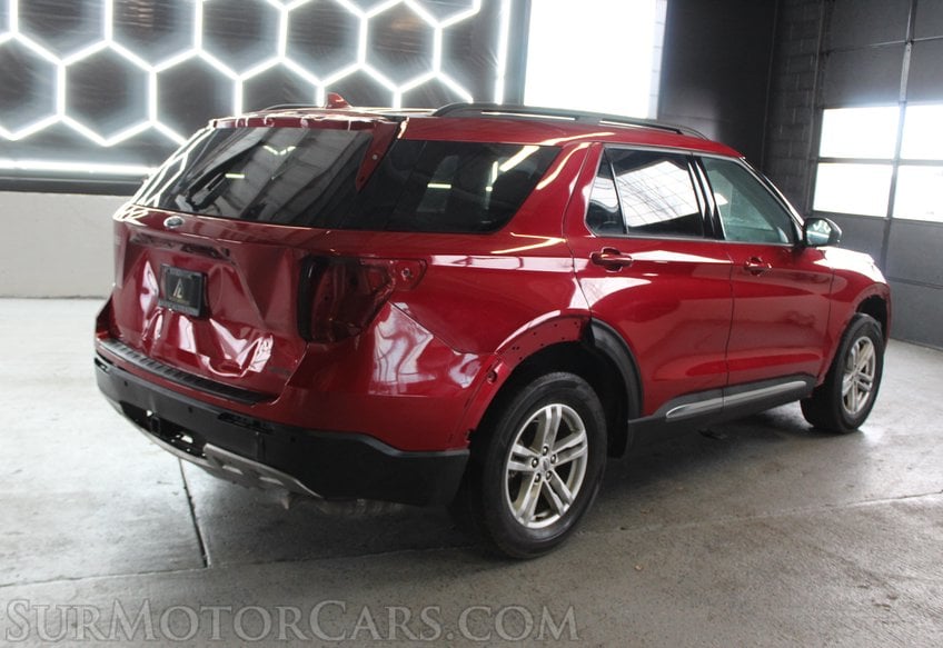 2020 Ford Explorer XLT 4WD - Image 8