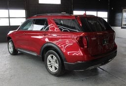 2020 Ford Explorer XLT 4WD - Image 7