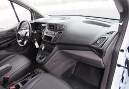 2022 Ford Transit Connect Van - Image 23