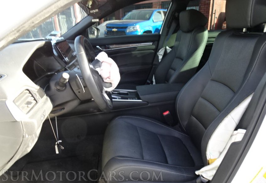 2019 Honda Accord Sedan - Image 23