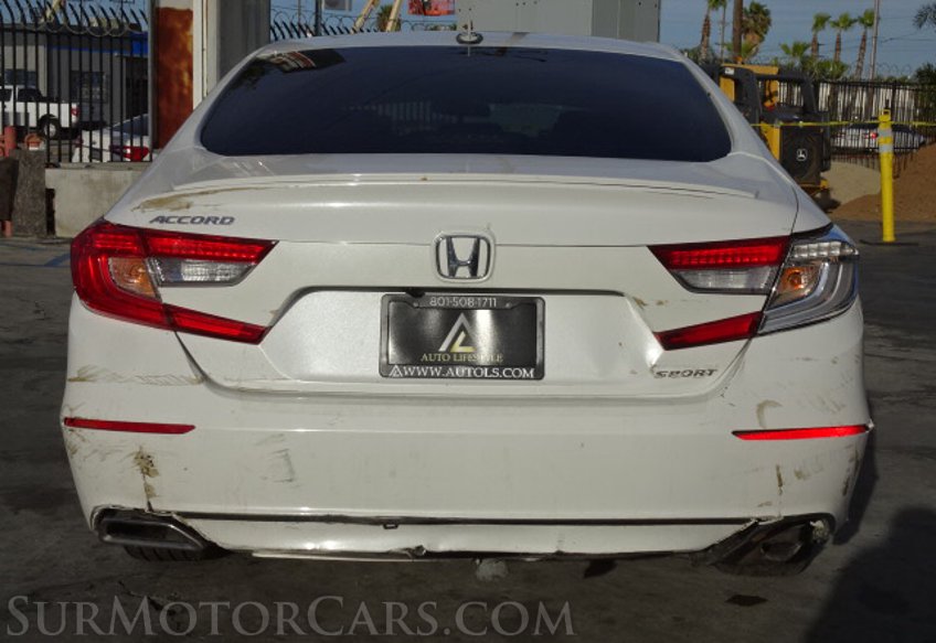 2019 Honda Accord Sedan - Image 11