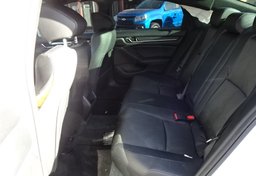 2019 Honda Accord Sedan - Image 27