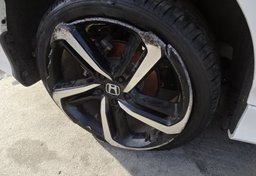 2019 Honda Accord Sedan - Image 15