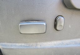 2017 Chevrolet Colorado - Image 41