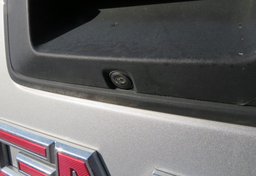 2018 GMC Canyon - Image 13