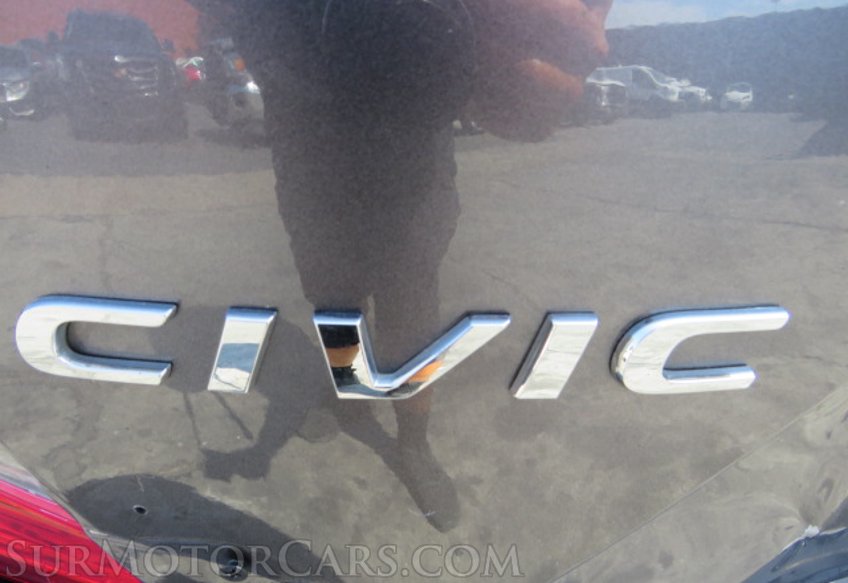 2019 Honda Civic Sedan - Image 17