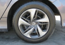 2019 Honda Civic Sedan - Image 15