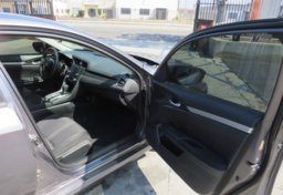 2019 Honda Civic Sedan - Image 19