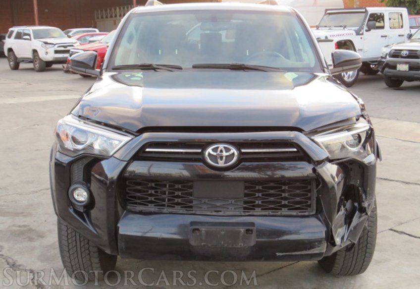 2021 Toyota 4Runner - Image 11