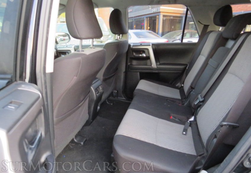 2021 Toyota 4Runner - Image 28