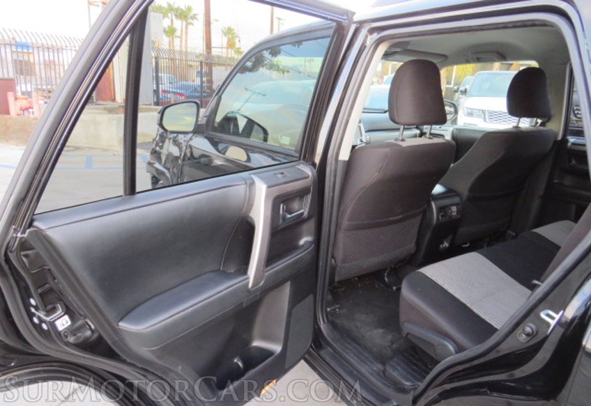 2021 Toyota 4Runner - Image 22