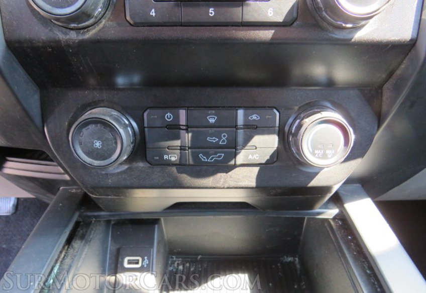 2019 Ford F-150 - Image 34