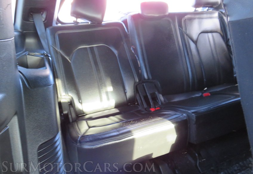 2020 Ford Expedition - Image 24