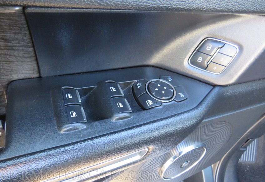 2020 Ford Expedition - Image 41