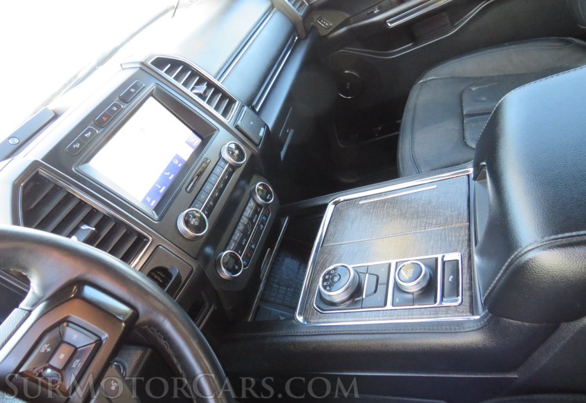 2020 Ford Expedition - Image 33