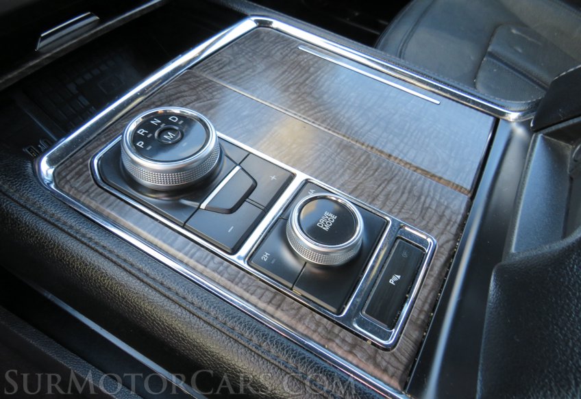 2020 Ford Expedition - Image 35