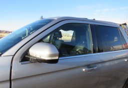 2020 Ford Expedition - Image 10