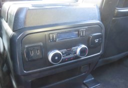 2020 Ford Expedition - Image 38