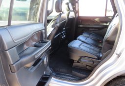 2020 Ford Expedition - Image 22