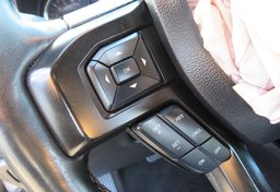 2020 Ford Expedition - Image 26