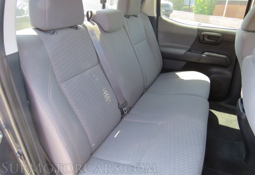 2020 Toyota Tacoma 4WD - Image 30