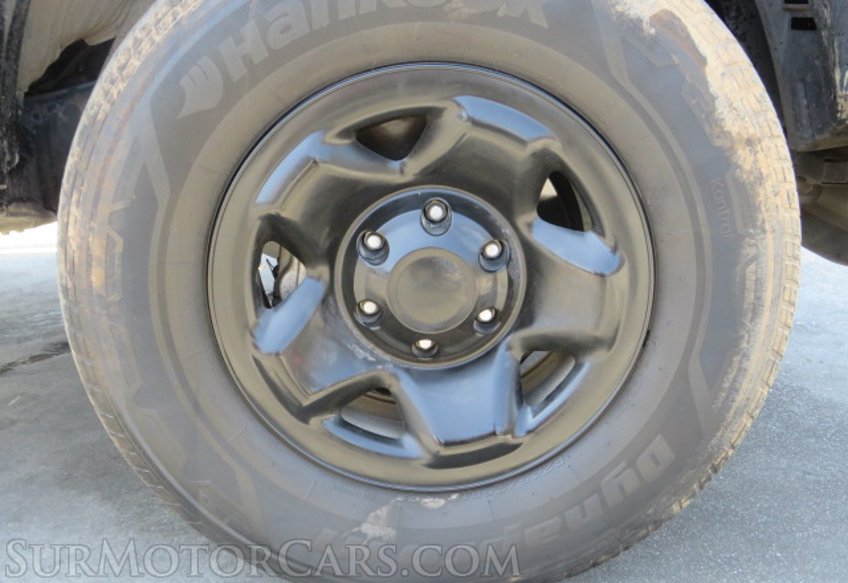 2020 Toyota Tacoma 4WD - Image 19