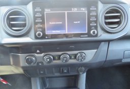 2020 Toyota Tacoma 4WD - Image 36