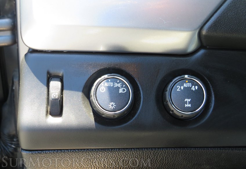 2020 Chevrolet Suburban - Image 47