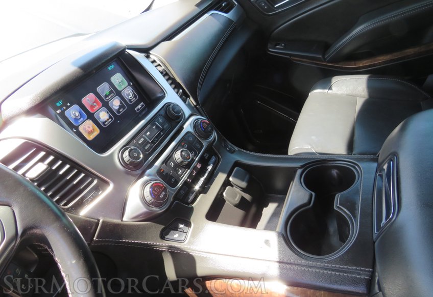 2020 Chevrolet Suburban - Image 35