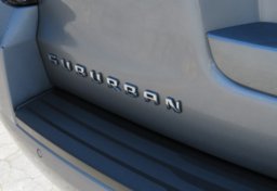 2020 Chevrolet Suburban - Image 15