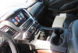 2020 Chevrolet Suburban - Image 35