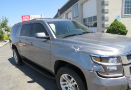 2020 Chevrolet Suburban - Image 12