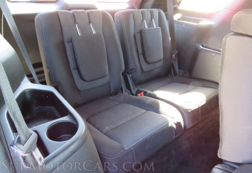 2018 Ford Explorer - Image 32