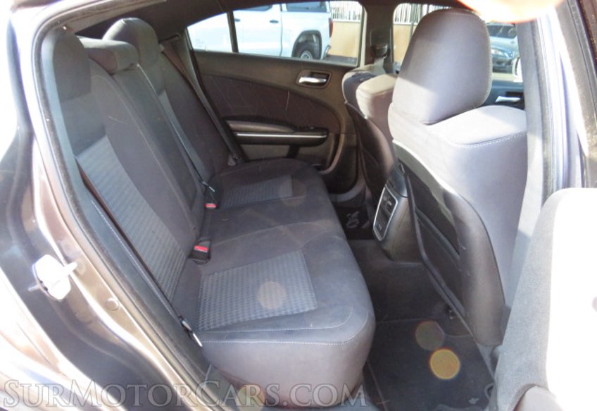 2019 Dodge Charger - Image 28