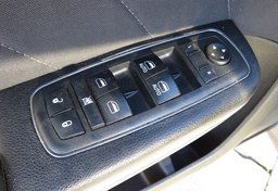 2019 Dodge Charger - Image 42