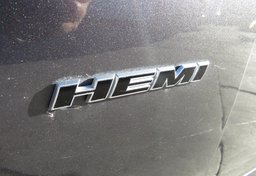 2019 Dodge Charger - Image 17